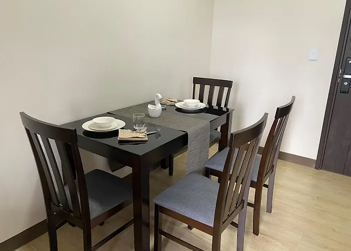 2mins To Okada Near Airport & Moa With Balcony-8e * Manila