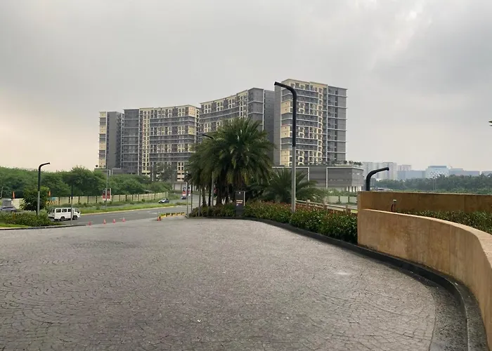 2mins To Okada Near Airport & Moa With Balcony-8e Manila